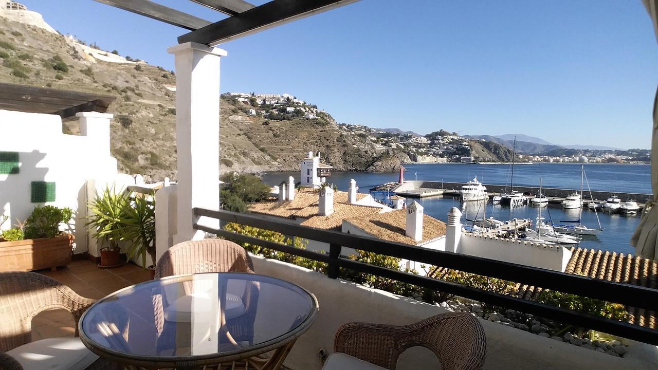 Lovely House With Views In Marina Del Este Альмуньекар Экстерьер фото